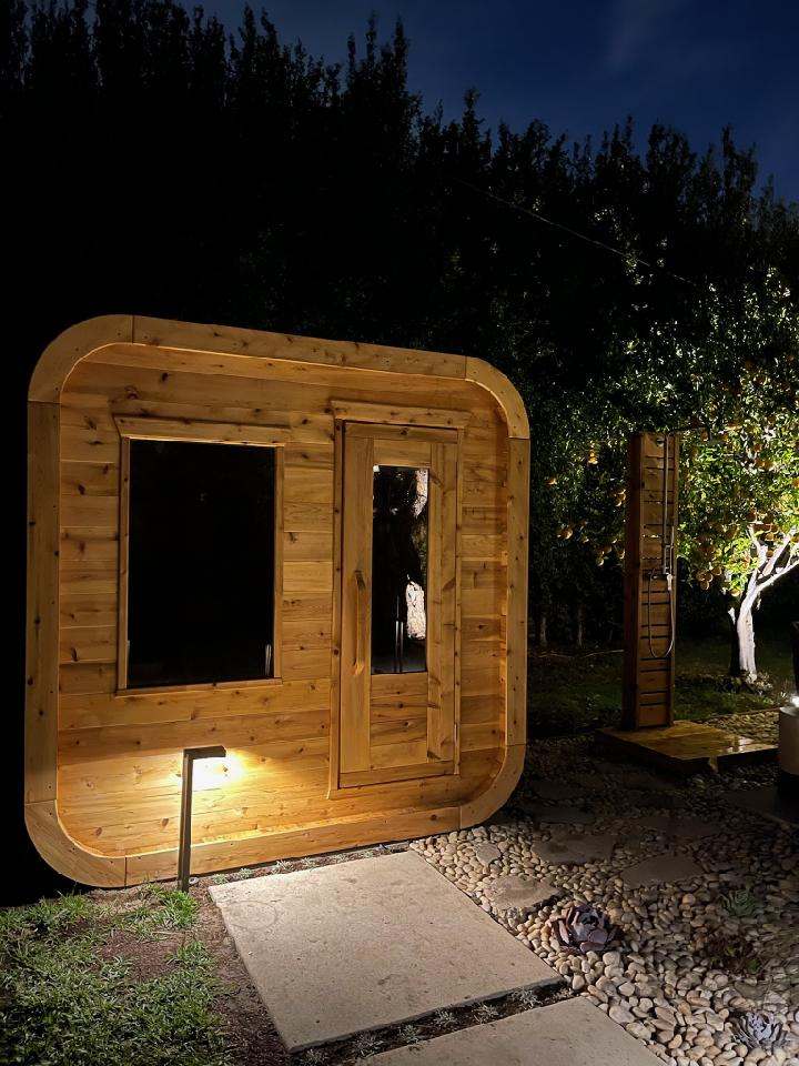 4 person cube sauna